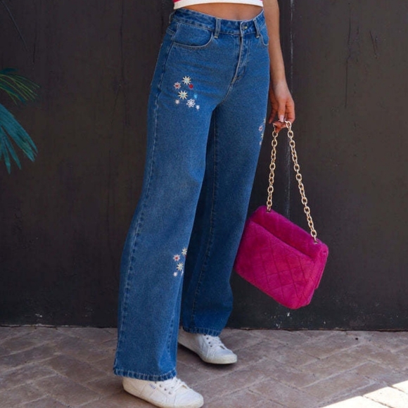 Retro High-Rise Embroidered Daisy Flower Straight Leg Hippie Cotton Denim Jeans - Picture 2 of 16